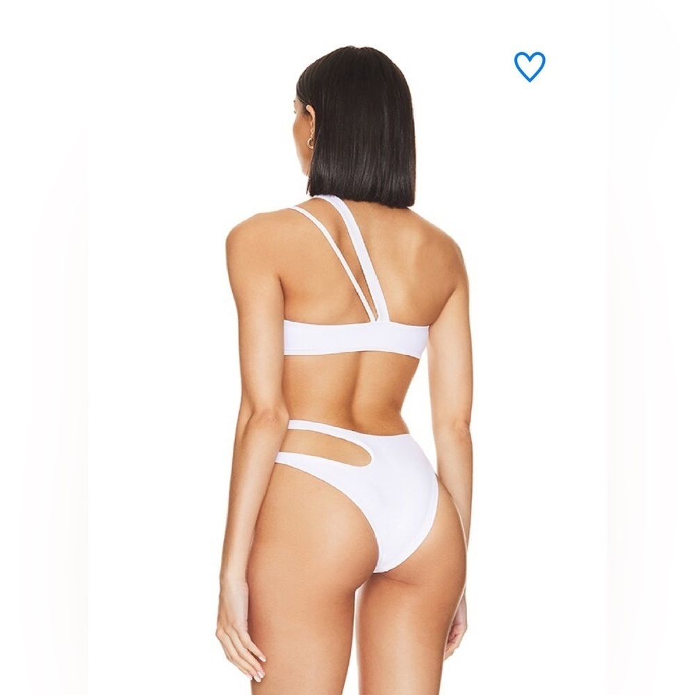 Superdown NWT misty bikini top white strappy women’s size medium - Picture 3 of 10